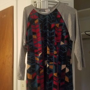 Lularoe Women's Size XL(Sizes 18-20) Randy Tee